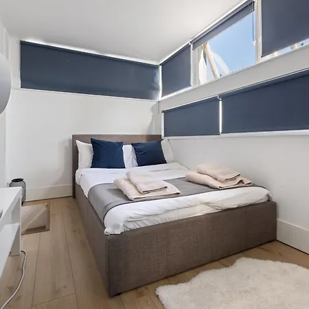 Appartement Modern Flat & Balcony In Historic West Kensington à Londres Extérieur photo