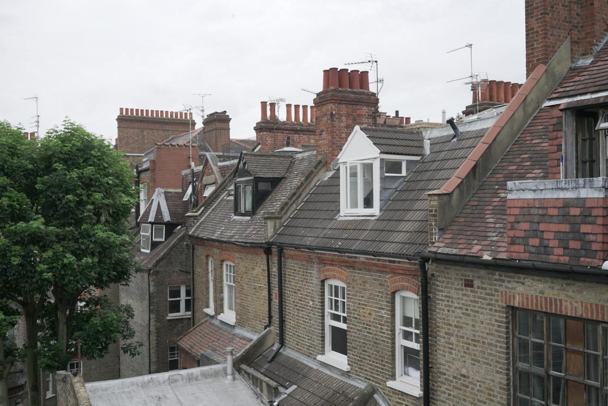 Modern Flat & Balcony In Historic West Kensington * London